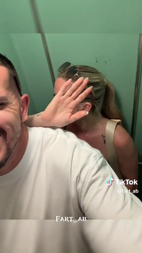 Top 6 Funniest Fart Moments You Can't Miss