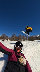 O Burst Slo-Motion captura até 400 quadros por segundo, revelando movimentos que o olho não consegue acompanhar. A GoPro grava uma explosão de frames em poucos segundos e transforma isso em câmera lenta extrema, com nitidez e impacto visual. Ideal pra esportes, ação e momentos rápidos que merecem ser vistos com calma. #GoPro #GoProBR #SlowMotion | GoPro