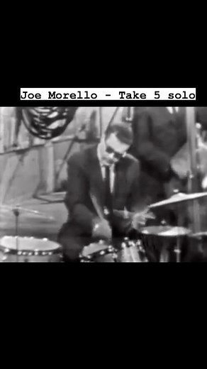 Joe Morello playing the iconic Take 5 drum solo with The Dave Brubeck Quartet🥁 #drumhistory - ::: SUPPORT DRUM HISTORY ON PATREON - LINK IN BIO:: - Listen here 🔈 www.drumhistorypodcast.com - - Credit: Uriel Rosas - #Drummer #drum #drums | Drum History Podcast
