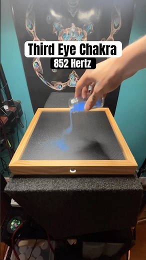 Visualizing 852hz Third Eye Chakra with SAND!🤯🌀 #thirdeye #chakras #cymatics