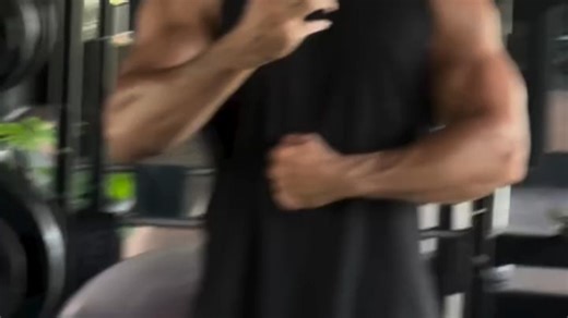 古巴超模Jorge Cobian生活纪录19