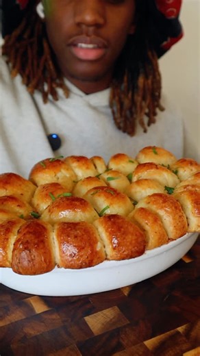 Chef Boyarzee on Instagram: "The best monkey balls you’ll ever have . Ingredients: Flour Warm Water Yeast Butter Honey/sugar Salt Garlic #food #cooking #baking #monkeybread"