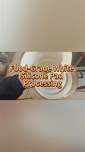 Our food-grade silicone gaskets are precision-made in factory, built for reliability in busy kitchens. Trusted by pros who value quality over hype. Learn more: www.shxfxs.com #SiliconeSeals #FoodGradeMaterials #KitchenSolutions #ManufacturingExcellence #IndustrialDesign