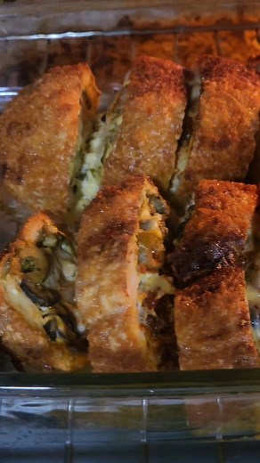 If you're into cheesy dishes adding Anchor Processed Cheese slices will give you that perfect melt and taste! #Anchored #fyp #easyrecipes #foodieph #foodietokPH #foryoupage #ulamideas | Anchor Philippines