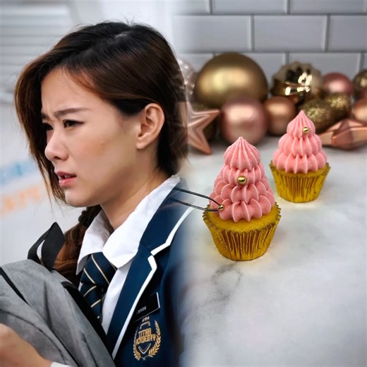 Denise gets sent to the principal’s office for doing homework in detention 😱😱