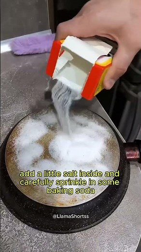 The Best Way to Clean a Frying Pan!