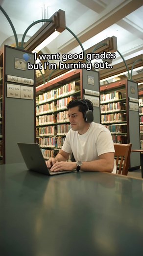 **⌚️SPACED REPETITION** is a learning technique that involves reviewing information at increasing intervals over time. This method leverages the psychological spacing effect, which suggests that we remember information more effectively when we study it periodically rather than cramming it all at once. **🧪PRACTICE TESTS** help students assess their knowledge, familiarize themselves with exam formats, and reinforce learning through active recall. These benefits enhance understanding, reduce test