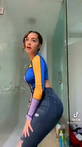 Braless no bra bouncy bouncing boobs dancing tiktok nip slip boob
