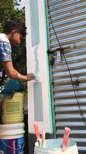 House painting outside wall bit paint by asian paints #shorts #painting