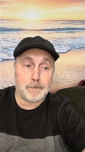 That one song everyone knows - can you name it? #SongQuiz #GuessTheArtist