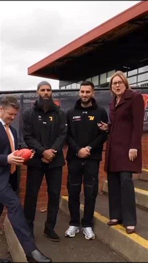 Bachar Houli is a Victorian hero. Through his Foundation he is helping young people to gain skills and experience, setting them up for life. That’s why we’re investing $6 million into the Bachar Houli Foundation’s Aspire Sports Centre - to give local kids the opportunities they deserve. | Ben Carroll MP