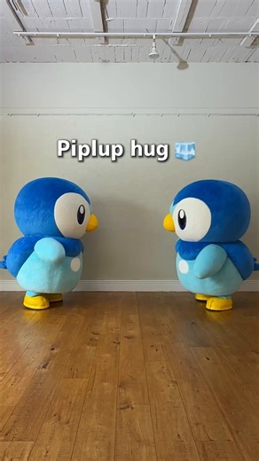 Piplup hug…? 😂💙✨ #Piplup #Pokemon #Pokémon | Pokémon India