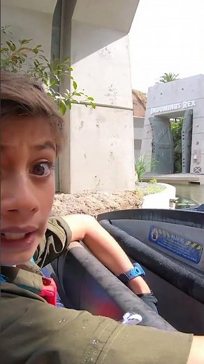 Jurassic Park Ride with HUGE Dinosaurs! 🦕| T-Rex Ranch Dinosaur Videos for Kids