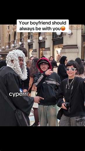 Your boyfriend should always be with you #cyperri #viral