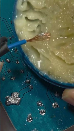 Easy soldering with paste. #solder #soldering #paste