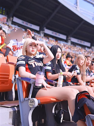 박성은 치어리더의 삐끼삐끼 춤 영상