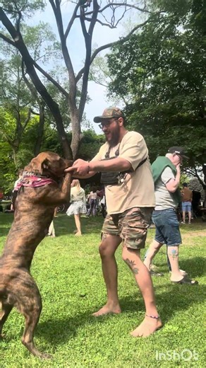 Hippie drum circle ( Bellwoods )