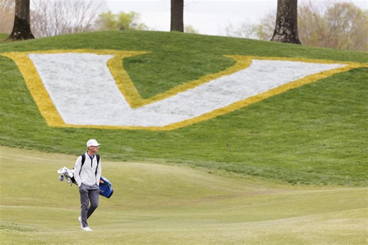 Kentucky men’s golf wins the Colleton River Collegiate