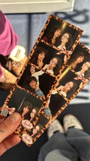 bilge+ on Instagram: "bizi özlediniz mi?🤓 • @rossmannturkiye rival de loop - natural touch & hydra concealer touch of nude vibes paleti flawless baking powder alterra - kaş sabitleyici @watsons - finger air puff @nascita.professional - happy candy puff @creamco - likit allık 502 reklam yok kendimiz aldık"