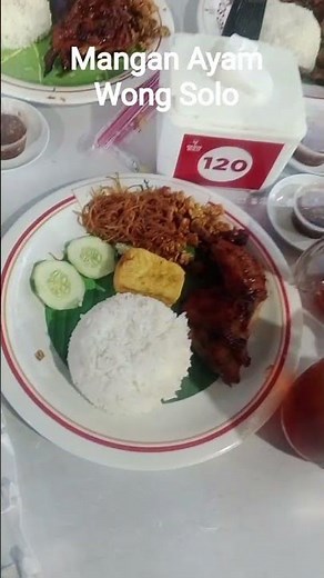 bukber makan ayam bakar wong solo #wongsolo