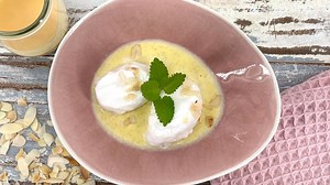 Rezept: Schnee-Eier mit Vanille-Eierlikör-Sauce