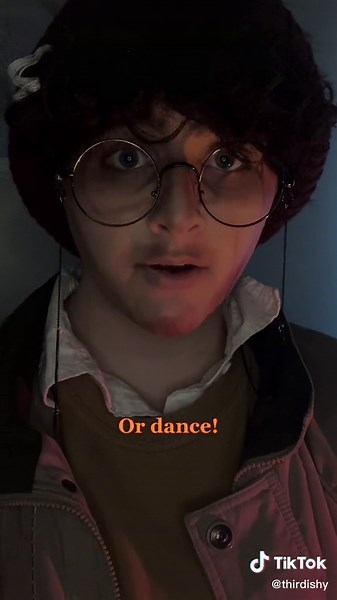 TECHNO/TOMMY DUETS? pov in comments? #technoblade #technobladecosplay #fyp #mcyt #mcytcosplay #dreamsmp #dreamsmpcosplay #techno #thirdishy