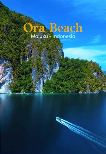 What if paradise was quieter than you imagined? 🌿🌊 At Ora Beach, turquoise lagoons meet lush rainforest-covered cliffs, creating one of the most breathtaking coastal landscapes in Eastern Indonesia. Far from the crowds, this destination offers more than beauty — it offers stillness, connection, and the rhythm of the sea. Cr: @andtripofficial 📍 Ora Beach, Maluku #WonderfulIndonesia #VisitIndonesia #OceanView #TravelIndonesia #HiddenGem