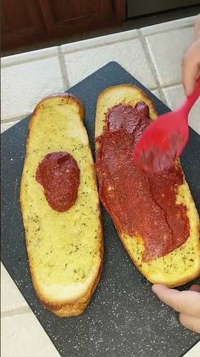 Crispy Garlic Bread Pizza No BS Recipe