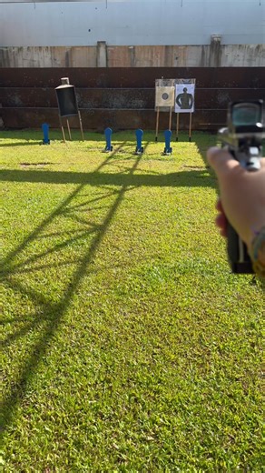 CZ Tacticool Shadow 100% complete แต่งนานกว่า LTT ซะอีก ภูมิใจมาก 😂🙏 เหมือนลูกรักที่เกลียดกันมา วันนี้เรียนจบ ป.เอกเกียรตินิยมอันดับ1 โคตรดี โคตร“โกง” ในระดับที่พอใจมากครับ >