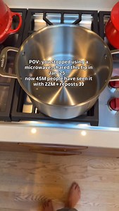 Who knew? 🤯 I stopped using a microwave and shared one simple reheating swap early ’25. That video now has 45M views and over 22M reposts 😳 Not because it’s extreme. Not because it’s trendy. Because it’s easy, accessible, and actually makes food taste better. You don’t need to overhaul your life…just rethink the default. House CEO tip: pans, ovens, and steam do the job just fine ✨ | It’s Nicole Jaques