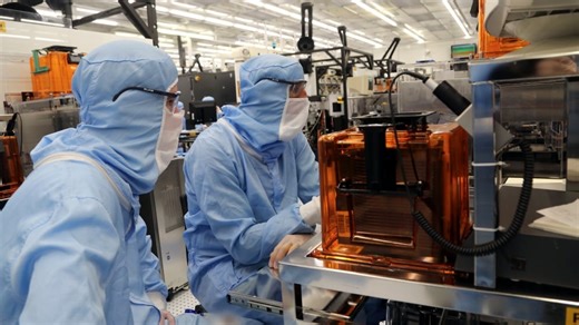 STMicroelectronics : le cœur de l'innovation française bat à Rousset