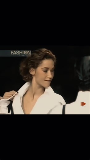 Marpessa Henninck and Gisele Zelauy on Karl Lagerfeld Runway