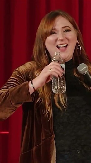 Chain Hang Low | Kelly Ryan | The Comedy Store