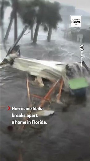 Moment home gets destroyed by Hurricane Idalia
