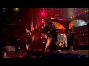 Live Earth 01 Hung Up