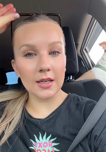 makeup doing the most today #makeuptok #glamwithouttrying #carconfessions #makeupmoment #beautycheck