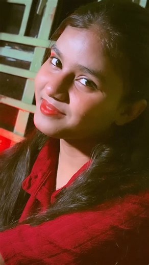 Sona Mishra | Nazar chahti h…👀❤️ . . . #reels #instagram #trendingreels #lipsync #love #expression #explrepage @sonam_thakur8340 | Instagram