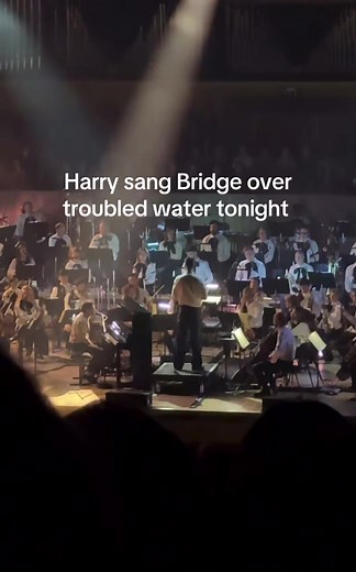 Harry Styles – Bridge Over Troubled Water live at Meltdown Festival