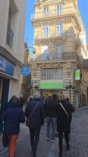 Visite guidée Les Fayet, une dynastie dans la ville! 😍 A l'occasion de cette année spéciale du centenaire de la mort de Gustave Fayet, suivez un parcours inédit dans Béziers : une immersion dans les lieux de vie d'une famille profondément ancrée dans le biterrois. Les guides de la Société Archéologique poussent avec vous les portes des demeures liées à leur histoire, exceptionnellement ouvertes à la visite. 😀 Réservations ▶️ https://bit.ly/43qzbfM | Office de Tourisme Béziers Méditerranée
