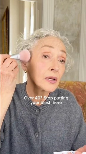How To Lift Your Face With Blush