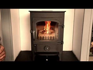 Lighting a Clearview Pioneer 400 Wood Burning Stove