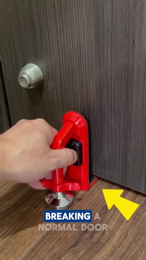 How This Small Door Jammer Makes Any Door Much Safer 🔒🚪Improve your home security with this sm
