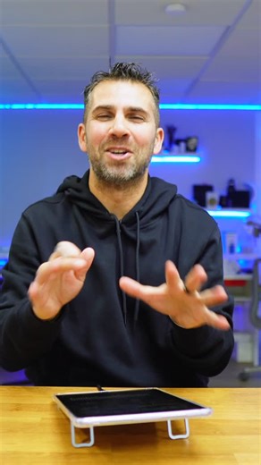 ❌ OMG ⛈️ Quanto Produz um Sistema Fotovoltaico Deye 6K Bateria 15 kWh ? | Dezembro 2025 ⛈️🥵 Quanto produz um sistema fotovoltaico no INVERNO? 📉🔋 Dezembro 2025 🥶⛈️ ⚙️ Sistema: 🔹 Inversor Deye 6 kW 🔹 9 painéis solares ~610 W cada 🔹 Bateria 15 kWh Felicity 🔹 Upgrade de painéis feito em setembro (4K 👉 10K) 📊 Resultados de DEZEMBRO 2025: ⚡ Produção solar (Deye): ~400 kWh ⚡ Produção total (com painéis antigos): 637 kWh 🏠 Consumo total da casa: 1 063 kWh 🔌 Energia comprada à rede: 426 kWh �