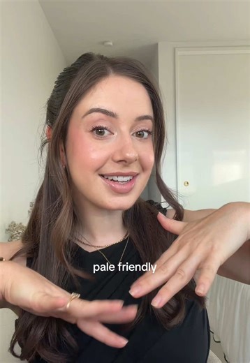 Pale Friendly Makeup Tips for Dull Lighting