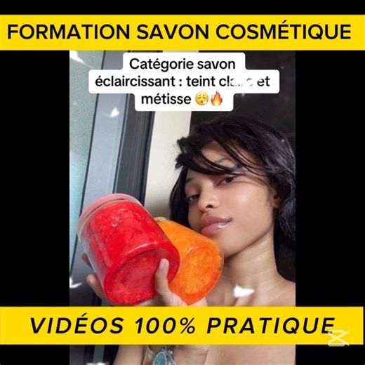 Voici le contenu complet de la formation vidéo : 🧼 1ʳᵉ PARTIE : Les bases et les savons éclaircissants Vidéo 1 : Fabrication du Savon Bio Molato Vidéo 2 : Fabrication du Savon Africain Éclaircissant Vidéo 3 : Fabrication du Savon Noir Nigéria Vidéo 4 : Fabrication du Savon Noir Éclaircissant. 🌿 2ᵉ PARTIE : Les savons soins et traitements Vidéo 5 : Savon contre les Boutons Vidéo 6 : Savon contre les Vergetures Vidéo 7 : Savon contre les Points Noirs Vidéo 8 : Savon contre les Taches Vidéo 9 : S