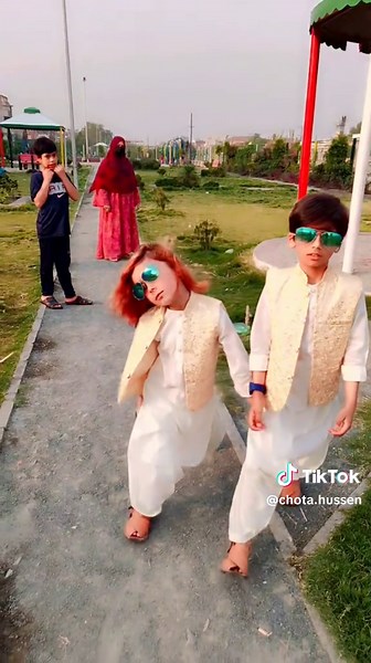 Exploring the North Face 700 Puffer and Yeezy 700