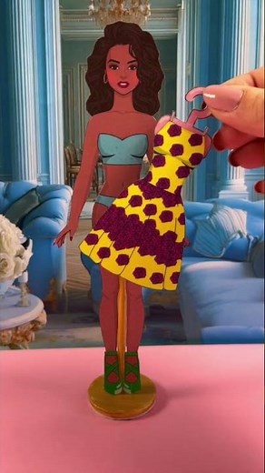 Making Paper Dolls #crafts #barbie #diycrafts