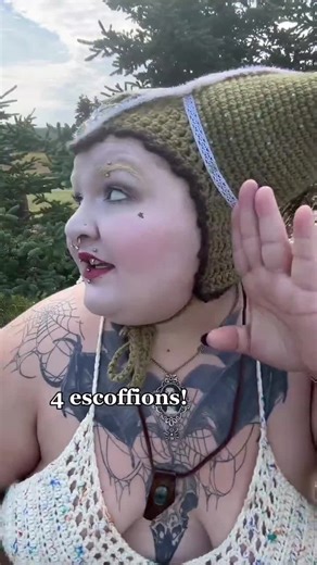 Veiled Escoffion Hat Pattern - Medieval Princess Bonnet Crochet Pattern With 2 Veil Options - Ren Faire, Larp, Jester, Goblin PDF Blueprint - Etsy