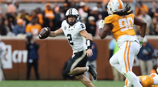 Bowl Game Predictions: College Football Expert Picks for Every Postseason Game in 2025-26