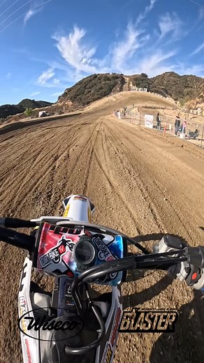 Another look at the epic @glenhelenraceway Vet track. It’s so fun to get the full track. MX ✊🏼💨 Go to our LinkTree in profile for latest podcast, videos, stories & discount links. @ridedunlop @wisecopistoninc @prox_racing_parts @jepistons @fmf73 @decalworks @odi_moto @unifilter @worksconnection @rekluse_motorsports @cometicgasket @klotz1959 @motionpro @mxplastikij 😋 you m lolo cs @cardosystems @vintco_usa and @blasterproducts @arclevers @streamline_brakes @racetechinc #dirtbike #motocross #mx